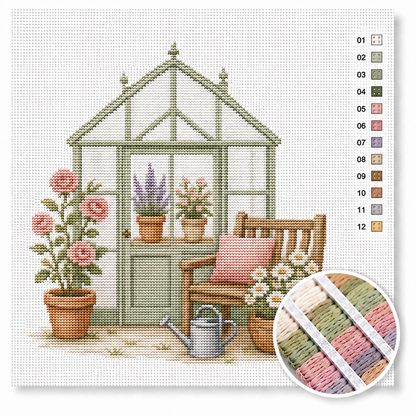 Tuinkas met rozen kruissteek pakket — witte tuinkas met roze rozen, gieter en houten stoel in cottage garden stijl